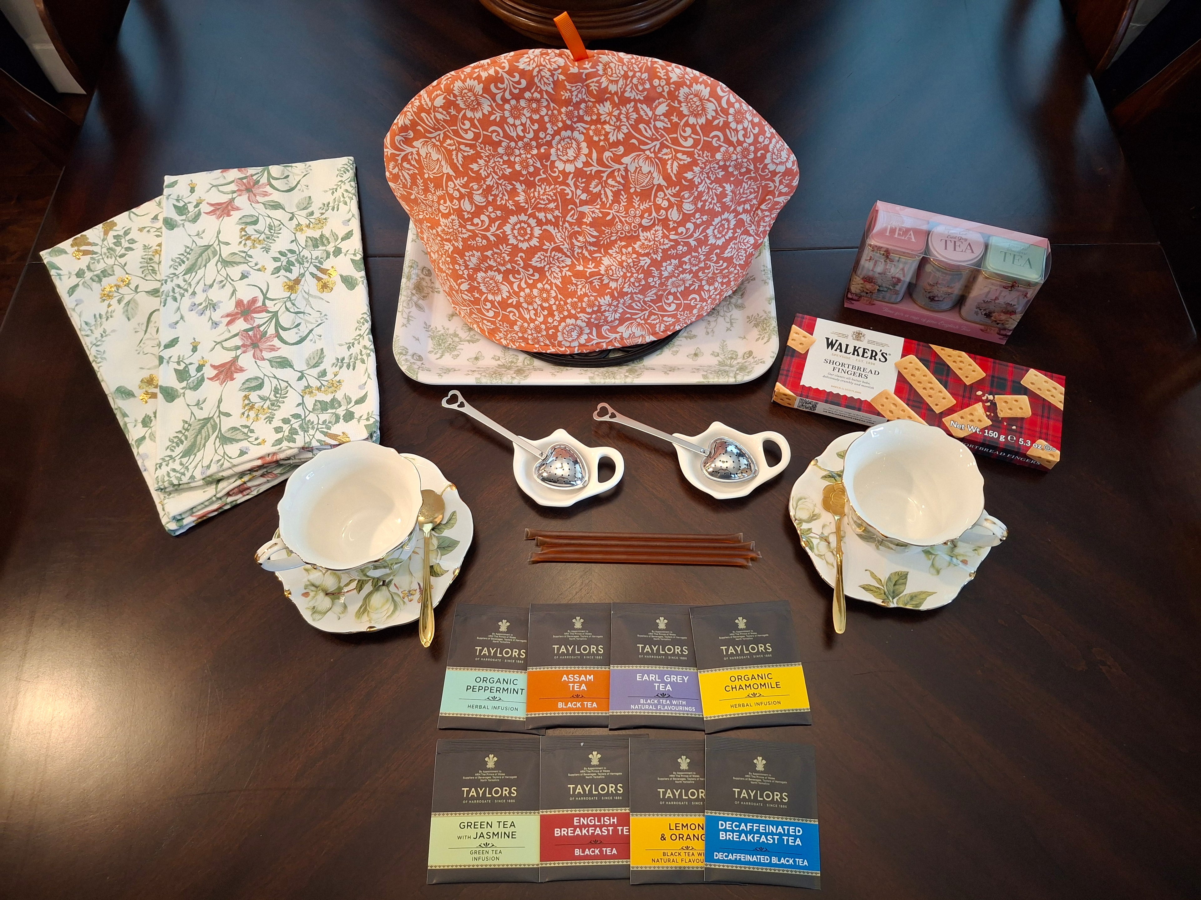 Tea Time Set ~ Green & White Floral
